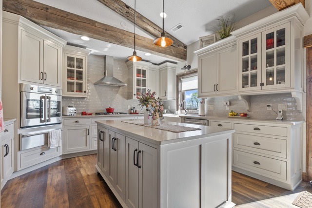 Luxury Kitchen — Branson real estate interior photography
